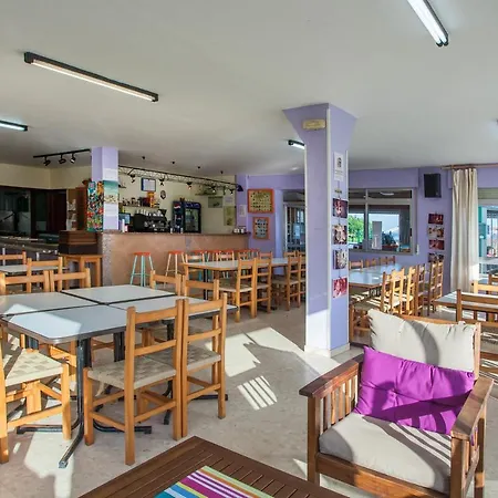 キャンプ場 Os Fieitas